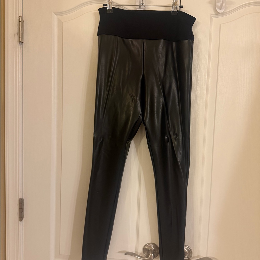 Assets By Spanx Black faux leather Stretch Leggings